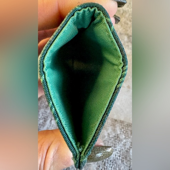 MEC Green Patterned RFID card Holder NWOT - Picture 5 of 9